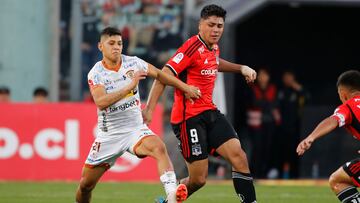 “Él quiere quedarse en el club y el DT lo quiere, pero estamos viendo su tema legal”