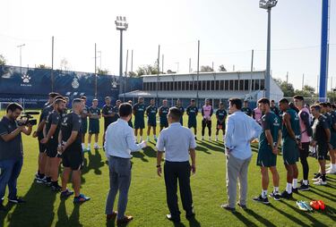 Chen, en Sant Adrià: los reencuentros y las presentaciones