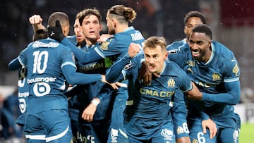 Valentin Rongier celebra su gol ante el Lens.