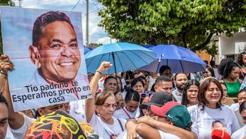 The Liverpool man revealed a shirt demanding ‘Libertadad para papa’ after scoring on Sunday and later released a statement aimed at the captors.