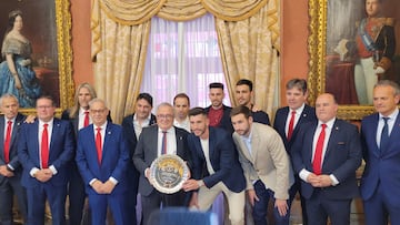 Recibimiento a Osasuna en el Ayuntamiento de Pamplona.