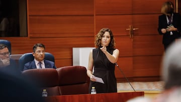 La presidenta de la Comunidad de Madrid, Isabel D¨ªaz Ayuso, interviene durante una sesi¨®n plenaria, en la Asamblea de Madrid, a 23 de junio de 2022, en Madrid (Espa?a). El tema central de este pleno es la explicaci¨®n de la presidenta de la Comunidad de Madrid sobre la designaci¨®n del consejero de Educaci¨®n y Universidades como vicepresidente. En otro orden de cosas, tambi¨¦n debaten las enmiendas a la totalidad al Proyecto de Ley de Archivos y Documentos de la Comunidad de Madrid; y la protecci¨®n de los derechos de las personas LGTBI, con motivo de la pr¨®xima celebraci¨®n del D¨ªa del Orgullo
23 JUNIO 2022;GOBIERNO COMUNIDAD DE MADRID;CAM;GOBIERNO AUTON?MICO MADRID;PP
Carlos Luj¨¢n / Europa Press
23/06/2022