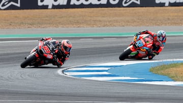 Manuel González por delante de Vietti.