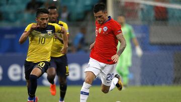 "¿Lo mejor de Chile? Charles Aránguiz es muy cerebral"