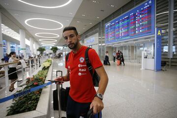 Rostros llenos de sonrisas. Así se veía la Selección al llegar al aeropuerto de Seul para el amistoso ante Corea del Sur este martes. Selfies y autógrafos.