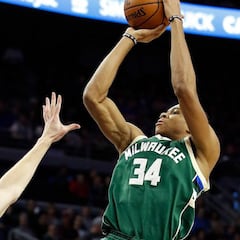 Antetokounmpo, LeBron y KD: el exclusivo club del 20+50