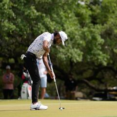 Valero Texas Open: Final round, Sunday tee times and pairings