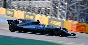 Valtteri Bottas durante el GP de Azerbaiyán.