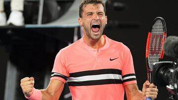 EPA2493. MELBOURNE (AUSTRALIA), 17/01/2018.- El tenista búlgaro Grigor Dimitrov reacciona tras vencer ante el estadounidense Mackenzie McDonald durante su enfrentamiento de la segunda ronda del Abierto de Australia celebrado Melbourne (Australia),