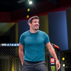 Juan Espino oposita al top-15