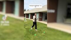 Zidane se mide a otras leyendas en un reto: luce la camiseta del Madrid y la sobrada es de fantasía