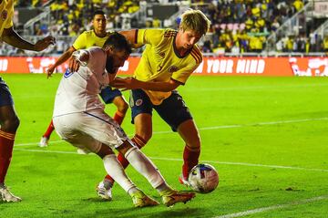 La Selección Colombia venció 2-1 a Honduras en amistoso disputado en Fort Lauderdale con goles de Juan Fernando Quintero y Andrés Colorado. Kervin Arriaga anotó para el equipo del Bolillo Gómez.