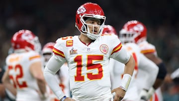 Chiefs bring in support for Patrick Mahomes