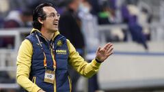 Villarreal&#039;s Spanish coach Unai Emery reacts during the UEFA Europa League group I football match between Maccabi Tel Aviv and Villarreal CF at the Bloomfield stadium in the Israeli city of Tel Aviv, on November 26, 2020. (Photo by JACK GUEZ / AFP)