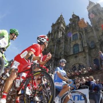 La Vuelta finalizará ese año en Santiago de Compostela