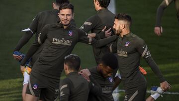 Sa&uacute;l y Koke en un entrenamiento.