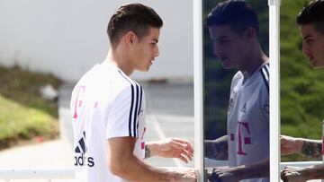 Roce entre James y Rudy en práctica del Bayern Múnich