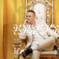 Nike lanza su primera zapatilla con Leo Baker, skater no binario