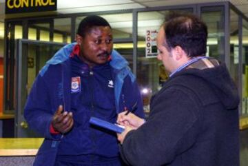 El nigeriano se retiró como portero en 1997. Wilfred durante una entrevista en febrero de 2002 como preparador de porteros del CD Coslada.