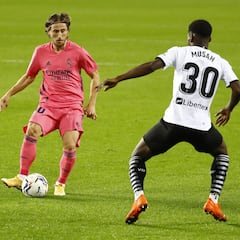 Musah se rinde ante Modric: “Es un jugador del que hay que aprender”