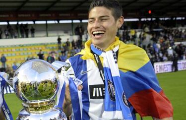 James Rodríguez ante Benfica, un rival que le viene bien