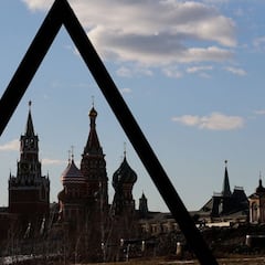 What are the key dates for Russia to pay its state bonds?