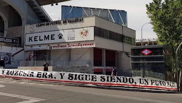 Zozulia vuelve a ser increpado por parte de la afición del Rayo.