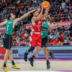 El Casademont Zaragoza se lleva una victoria agónica en la prórroga