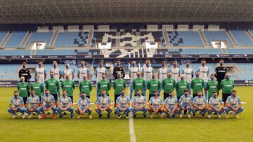 Foto oficial del M&aacute;laga C&ntilde;ub de F&uacute;tbol. Muchos han jugado.