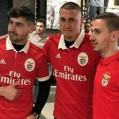 Castillo se luce por primera vez con la camiseta del Benfica