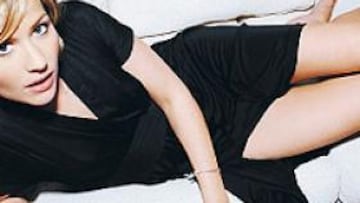 <b>DIDO, LA CAÑONERA</b>. La cantante es hincha incondicional del Arsenal.