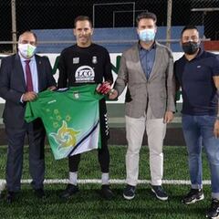 El portero Sergio Aragoneses, en activo con 43 años, años después de superar un cáncer dos veces