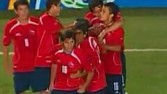 El olvidado golazo de Aránguiz en el Sudamericano 2009