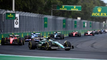 MIAMI, FLORIDA - MAY 07: Fernando Alonso of Spain driving the (14) Aston Martin AMR23 Mercedes leads Carlos Sainz of Spain driving (55) the Ferrari SF-23 during the F1 Grand Prix of Miami at Miami International Autodrome on May 07, 2023 in Miami, Florida. Rudy Carezzevoli/Getty Images/AFP (Photo by Rudy Carezzevoli / GETTY IMAGES NORTH AMERICA / Getty Images via AFP)