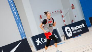 Raquel Carrera durante un entrenamiento con la Selección española.