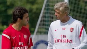 <b>'GOOD BYE'. </b>Cesc y Wenger ponen fin a una relación profesional de más de ocho años.