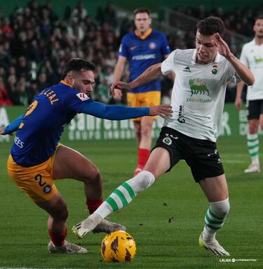 Íñigo Vicente tuvo otro recital ante el Andorra. El centrocampista abrió el marcador tras recuperar él mismo la pelota en un robo a Adrià Vilanova, y posteriormente poner el balón fuera del alcance de Ratti.