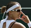 Shvedova le gana un set a Errani sin ceder un solo punto