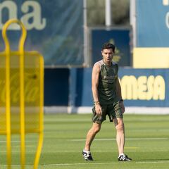 Marcelino: “Arriba tenemos que firmar futbolistas, y en eso estamos”