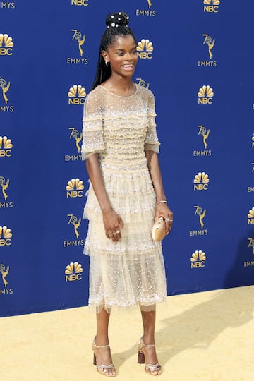 Glamour y moda en la alfombra roja de los Emmy