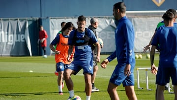 Pablo Chavarría, en el entrenamiento de este miércoles en el Anexo.