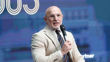 MADRID, 03/03/2025.- El seleccionador de fútbol español Luis de la Fuente participa en el anuncio de los candidatos a los premios Laureus de los deportes 2025 este lunes en Madrid. La entrega de los premios se realizará en una ceremonia en la capital de España el próximo 21 de abril. EFE/ Rodrigo Jiménez