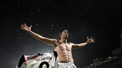 Vlahovic hace volar a la Juve
