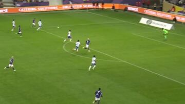 Gabriel Suazo enamora a Francia con esta notable jugada: ¡asistencia al pie!