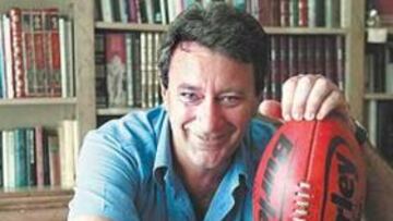 <b>SATISFECHO. </b>Jeff Callow, entrenador y presidente de los Toros de España, regresó de Melbourne tremendamente feliz por la experiencia vivida y el trato recibido por la organización, el público y los medios de comunicación en la Copa del Mundo hacia sus queridos pupilos.