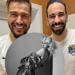 Rami es presentado con el PFC Sochi ruso y se burla de Pamela Anderson