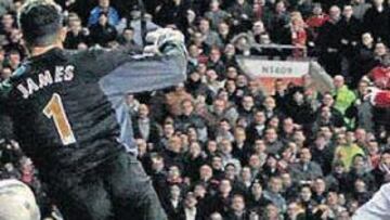 <b>MATADOR. </b>Rooney salió en el minuto 60 y consiguió los dos tantos del Manchester United.