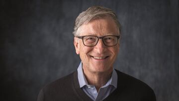 Fotografía cedida hoy domingo, por Penguin Random House que muestra al empresario, informático y filántropo estadounidense Bill Gates mientras posa. Bill Gates lleva años estudiando el cambio climático y tiene un plan para combatirlo. EFE/Penguin Random House Bill Gates