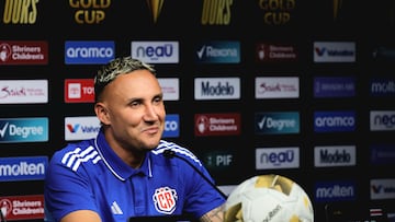 Keylor Navas’ absence from Sunday’s Newell’s roster appeared to point towards an imminent exit - until the keeper took to social media.