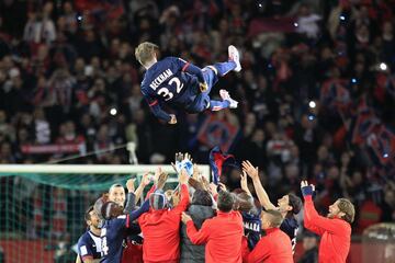 Beckham colgó los botines en 2013, luego de disputar una temporada en el PSG, en donde se despidió como campeón de la Ligue One.